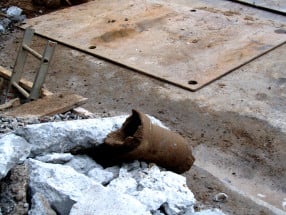 clay sewer pipe