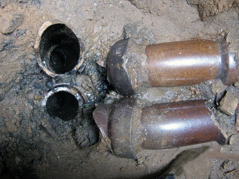 Broken Sewer Pipe Repair Signs