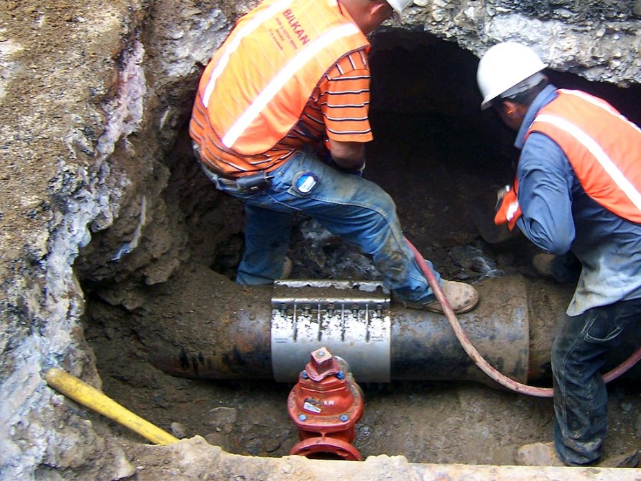 Brooklyn Water Main Balkan Keeps Water Flowing