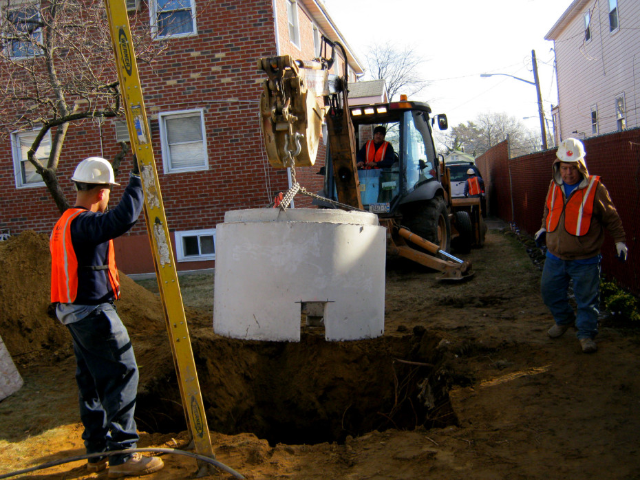 precast manhole