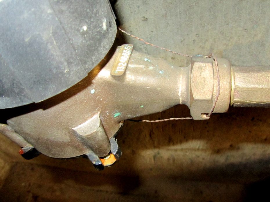 Water Main Replacement and the Importance of a Tap Swing