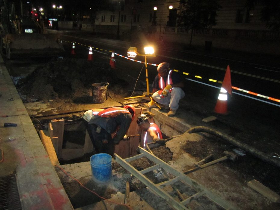 water main and sewer contractors