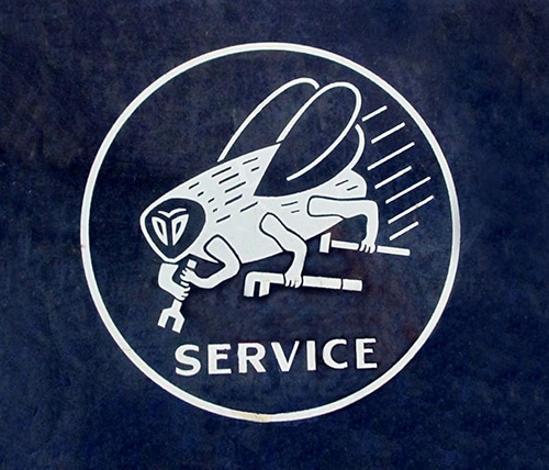 Balkan Bee plumbers logo